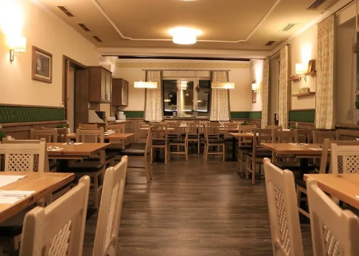 بيت ريفي Zur Post